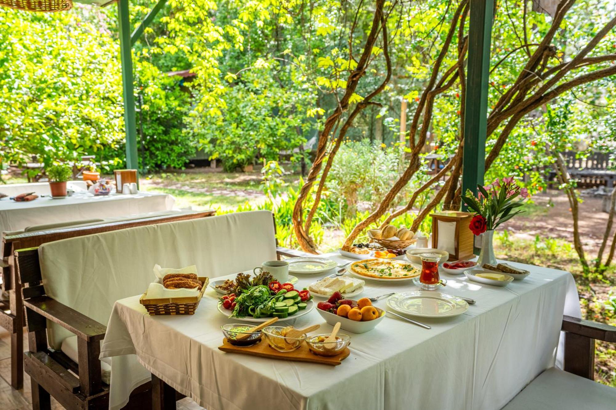 Kibala Hotel Çıralı Exteriér fotografie